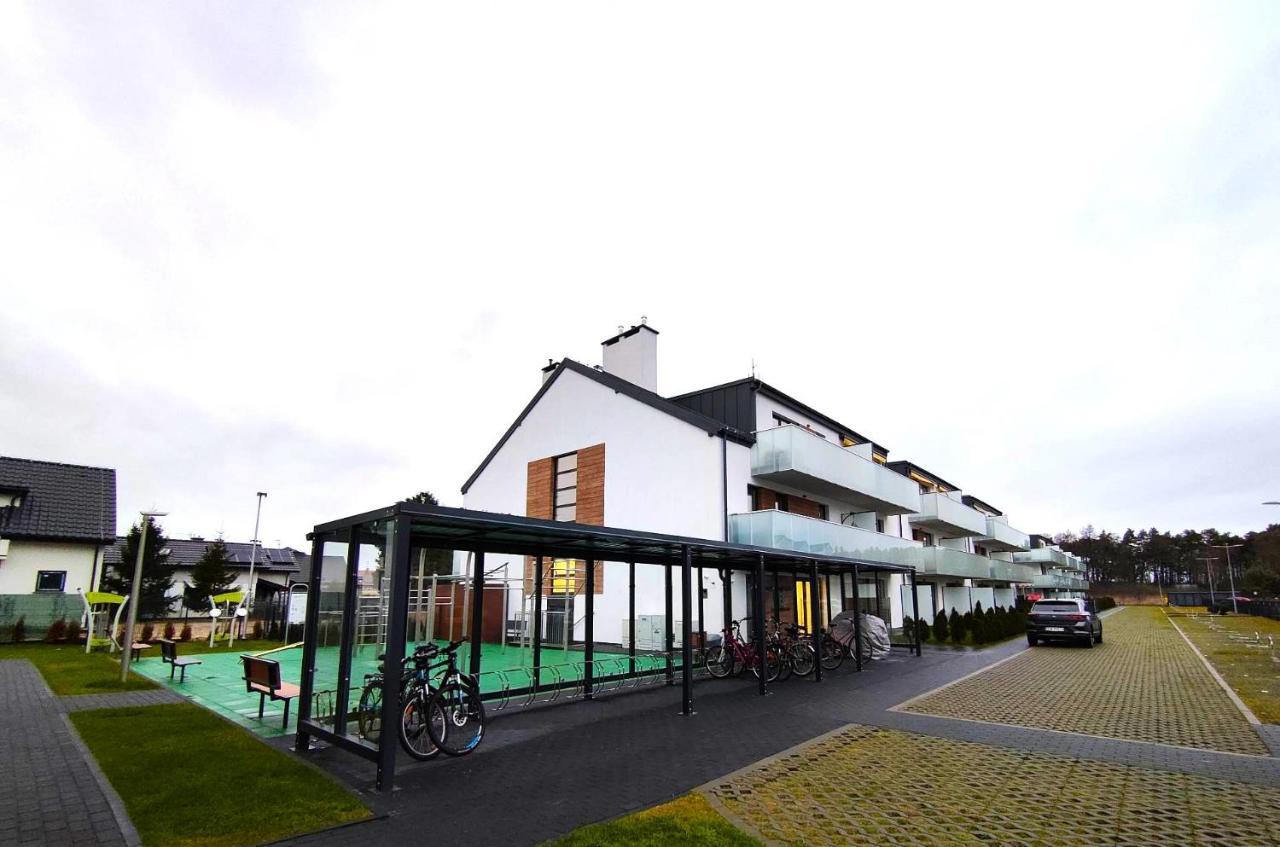 Apartamenty Sun & Snow Posesja Kapitanska Grzybowo  Exteriör bild